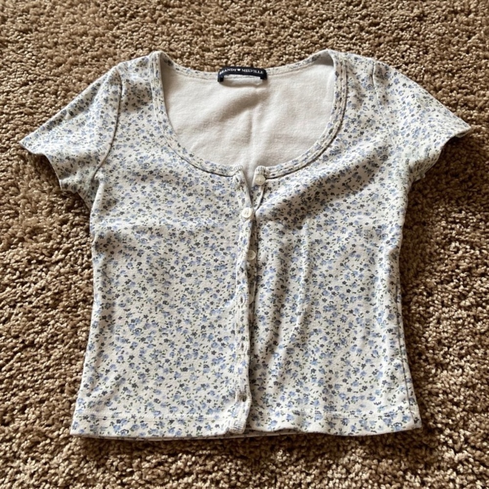 Rare Brandy Melville Floral Zelly